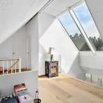 4 Bedroom Stunning In Hébergement de vacances Blåvand
