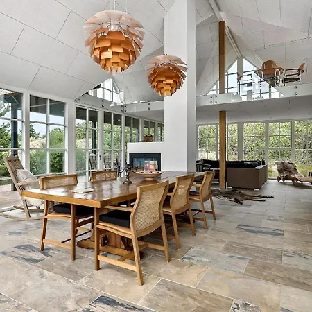 Vakantiehuis 4 Bedroom Stunning In Blåvand