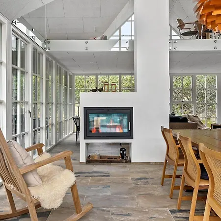 4 Bedroom Stunning In Vakantiehuis *