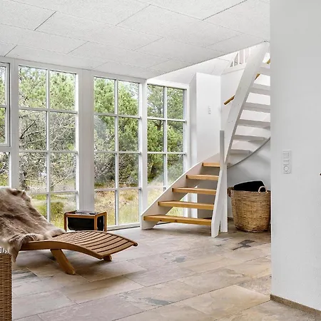 4 Bedroom Stunning In Blåvand